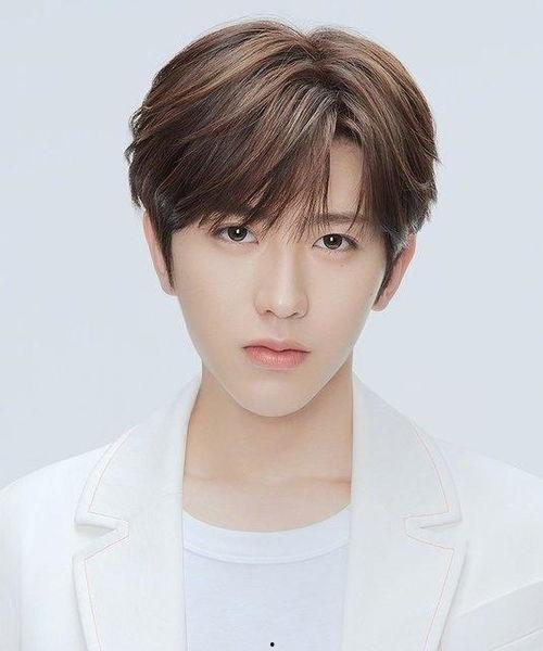 娱乐吃瓜赵丽颖蔡徐坤